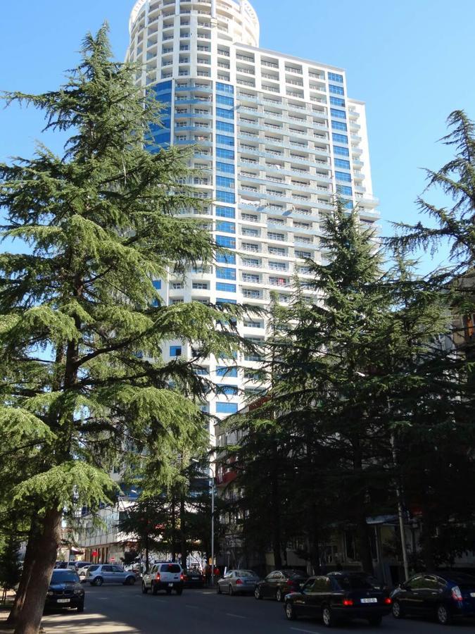 V&A Lux Apartments 바투미 외부 사진